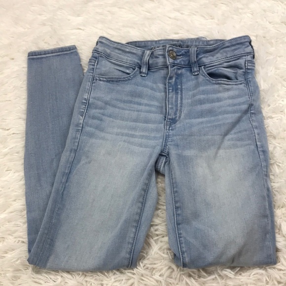 American Eagle Light Wash Jeggings - Picture 1 of 8